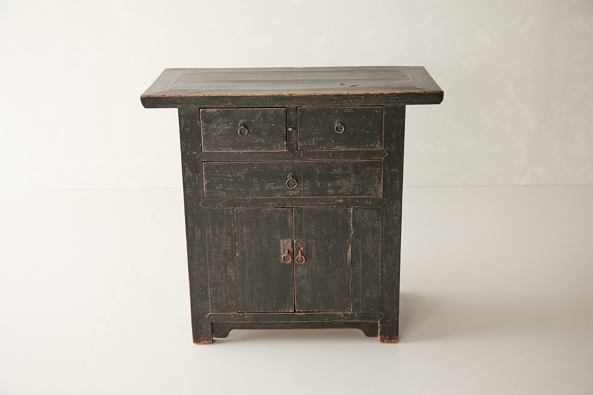 Vintage Black Elm Sideboard AH.132 - Circa 1925