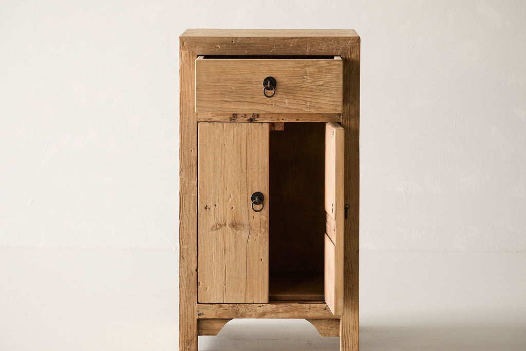 Reclaimed Pine Side Table AD.028