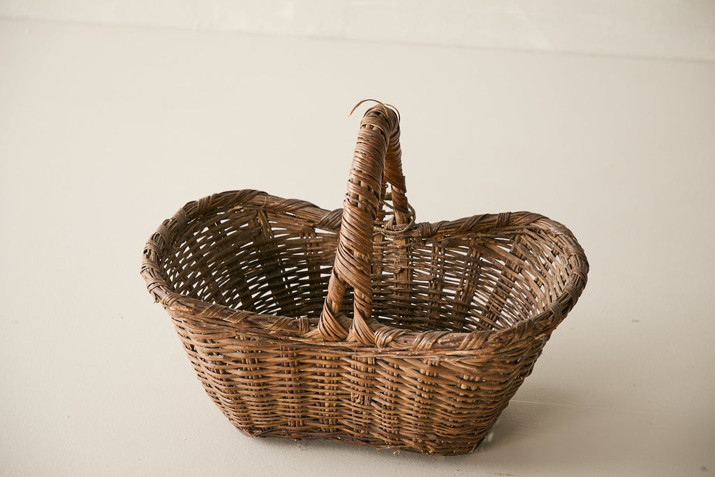 Vintage Willow Grain Basket AF.025