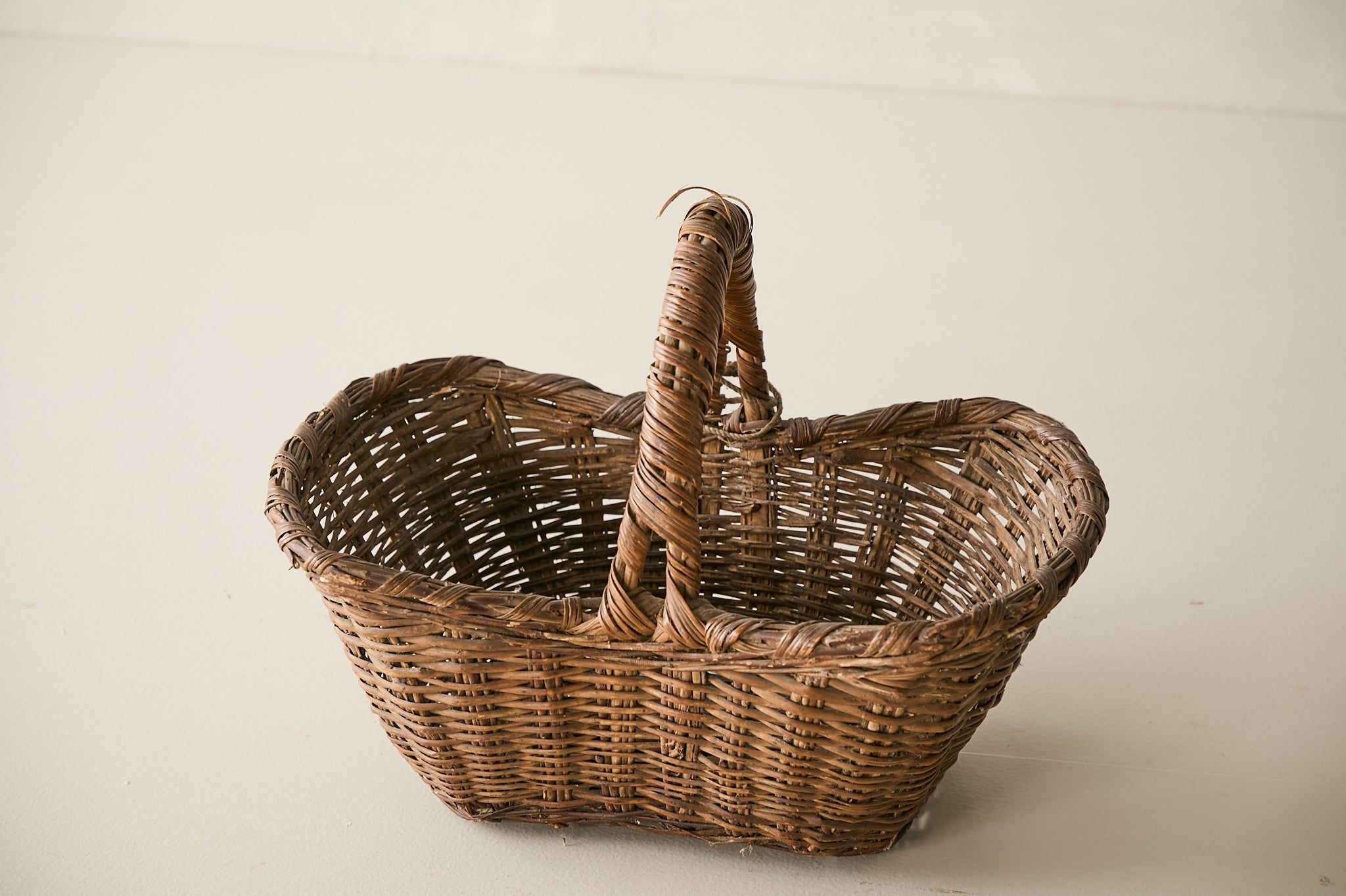Vintage Willow Grain Basket AF.025