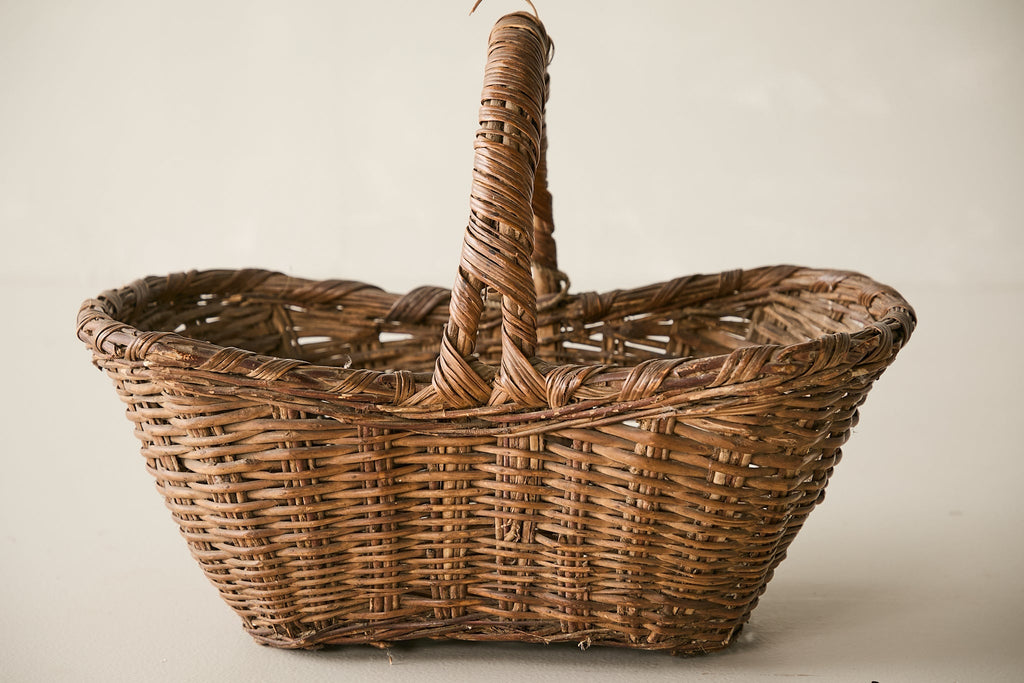 Vintage Willow Grain Basket AF.025