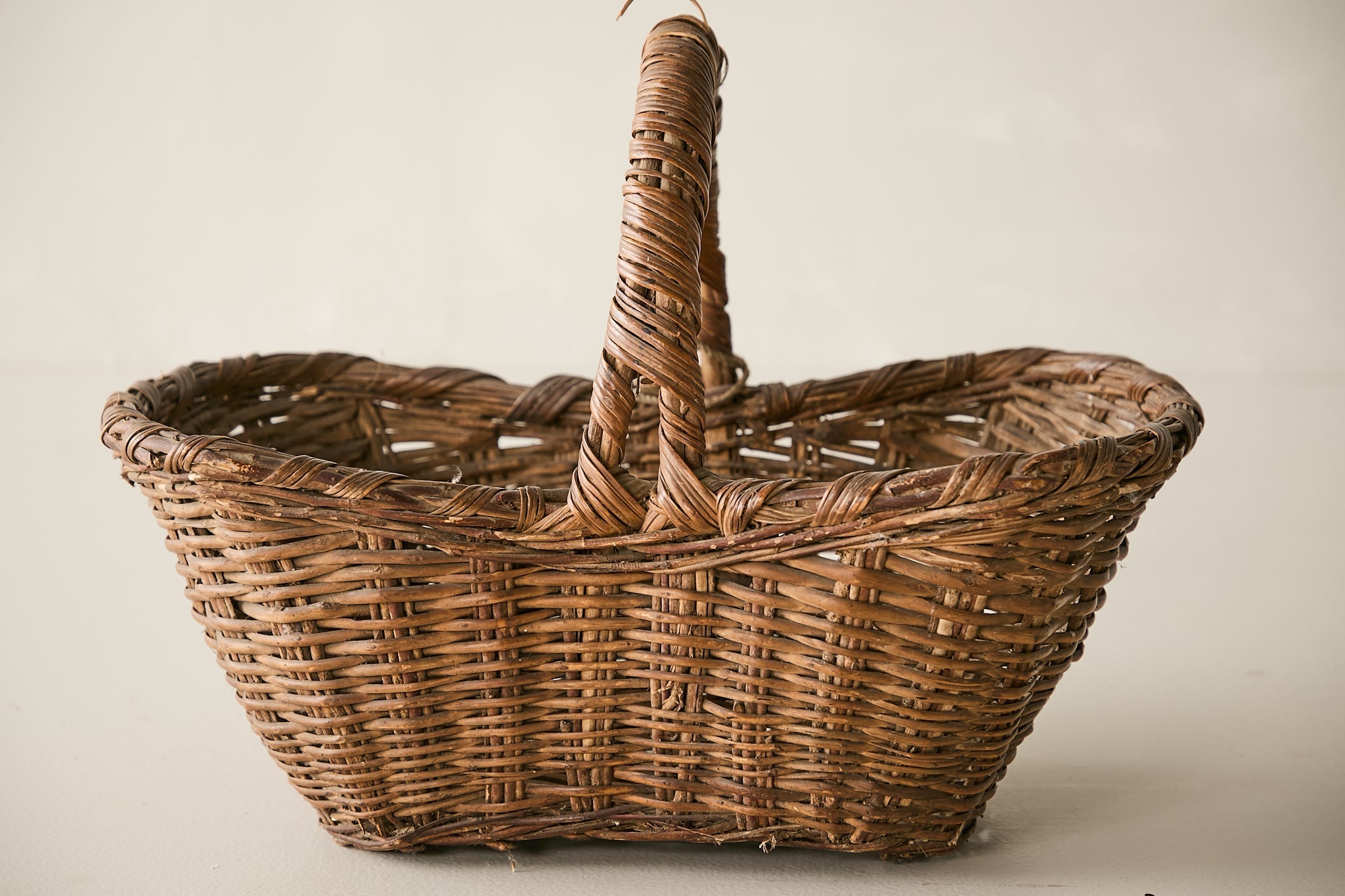 Vintage Willow Grain Basket AF.025