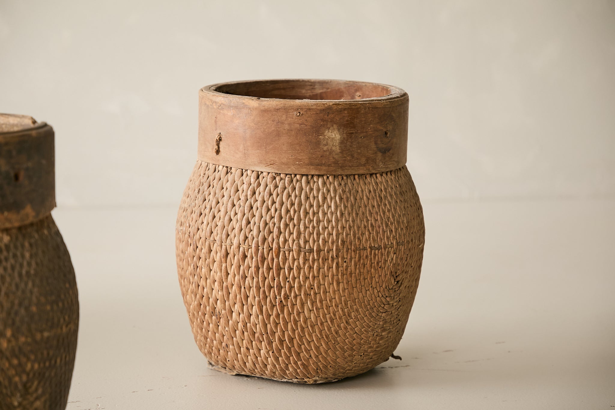 Vintage Willow Grain Bucket AF.027