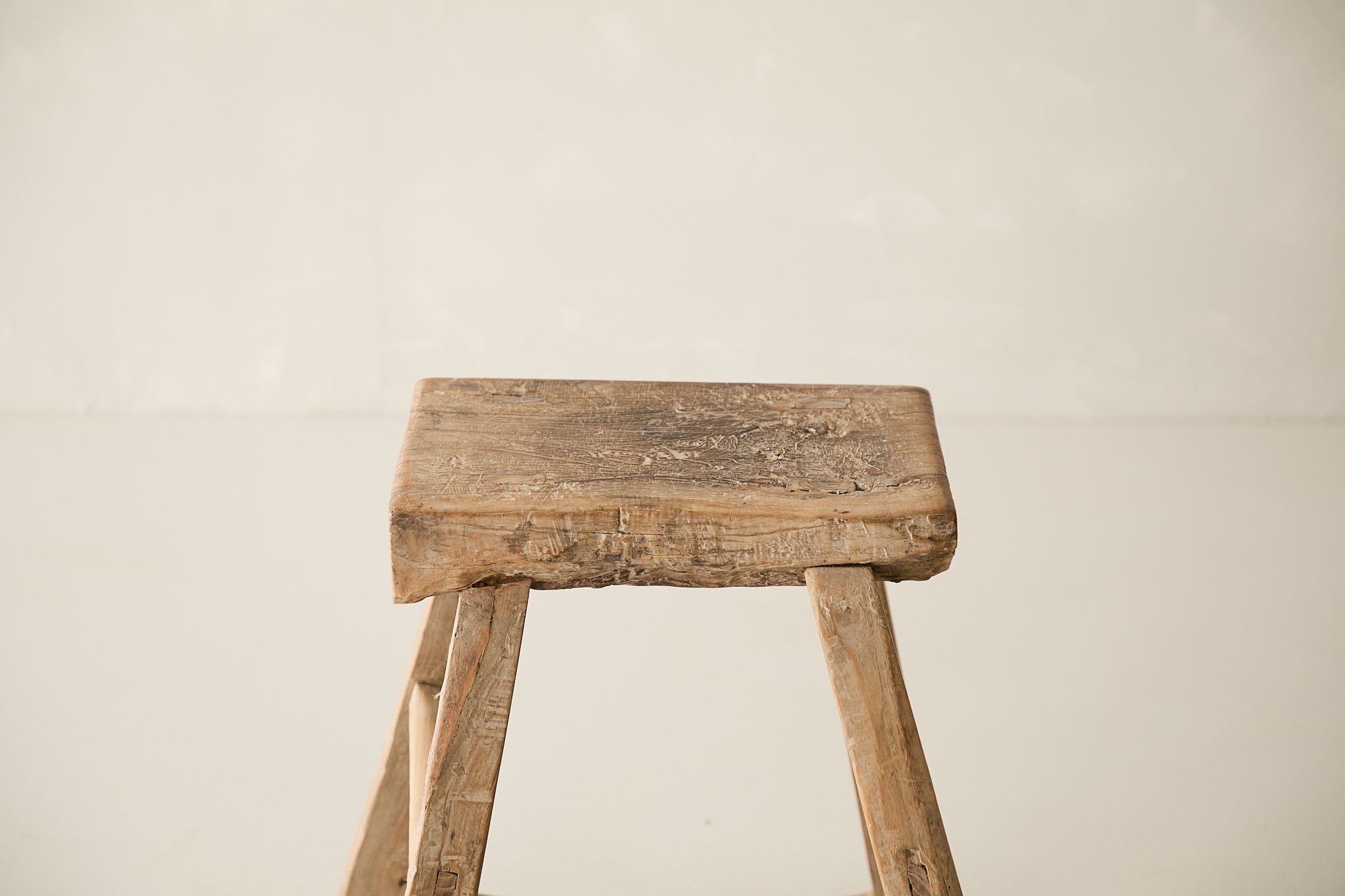 Vintage Elm Stool AF.028