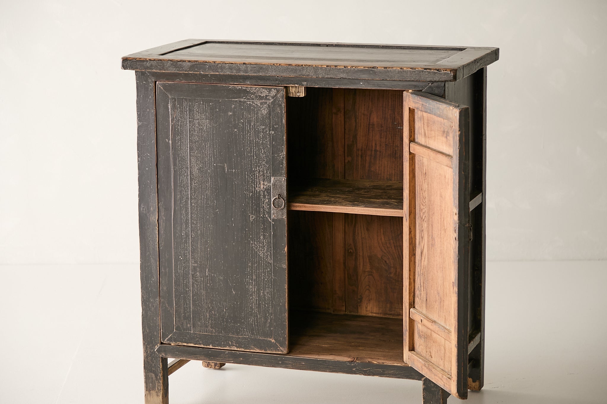 Vintage 2-Door Elm Cabinet AH.036 - Circa 1925