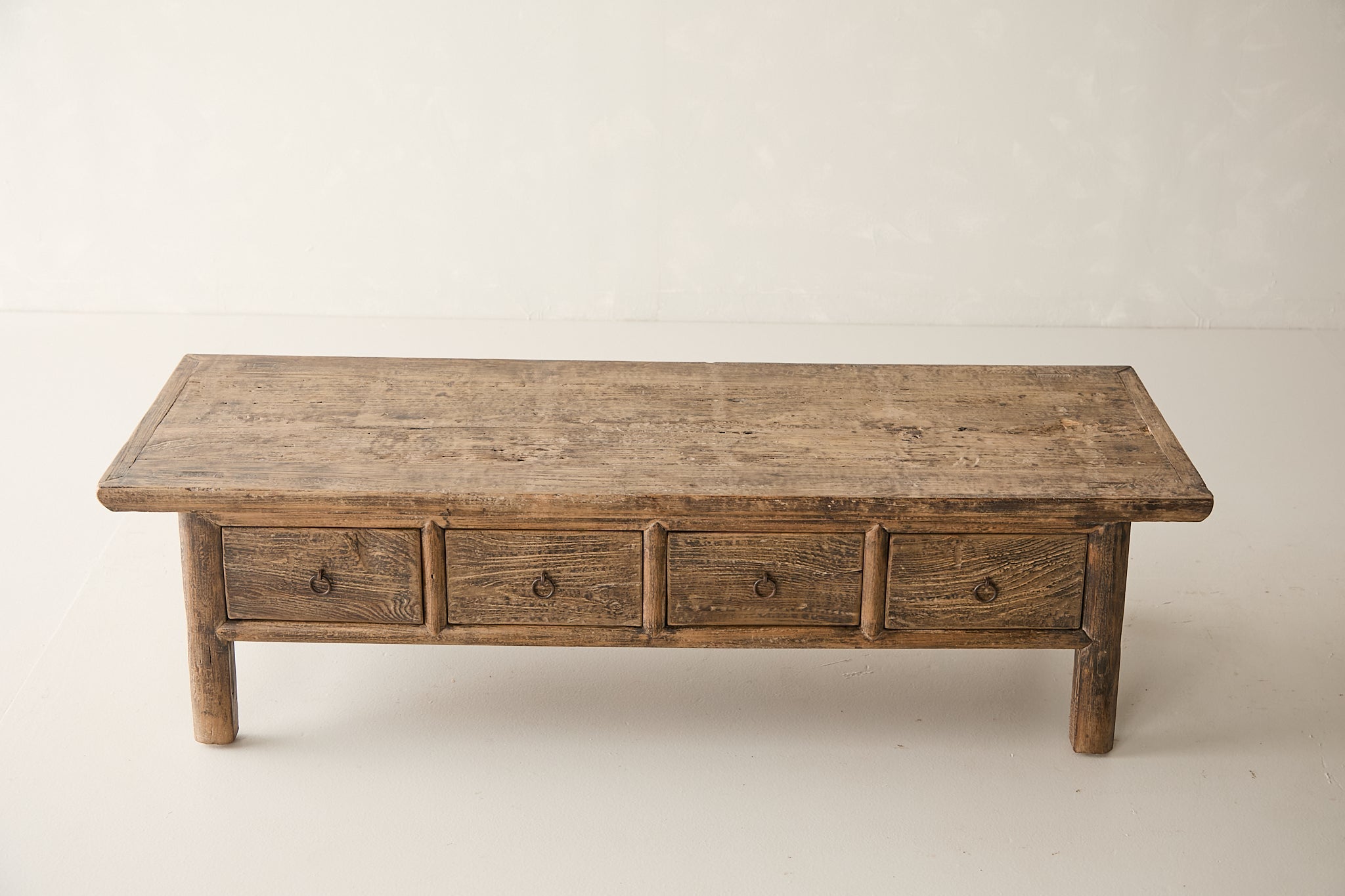 Vintage 4-Drawer Elm Coffee Table AH.053 - Circa 2025