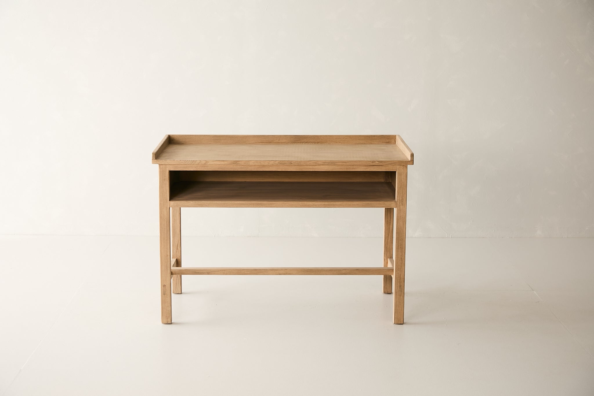 Reclaimed Pine Desk AH.099