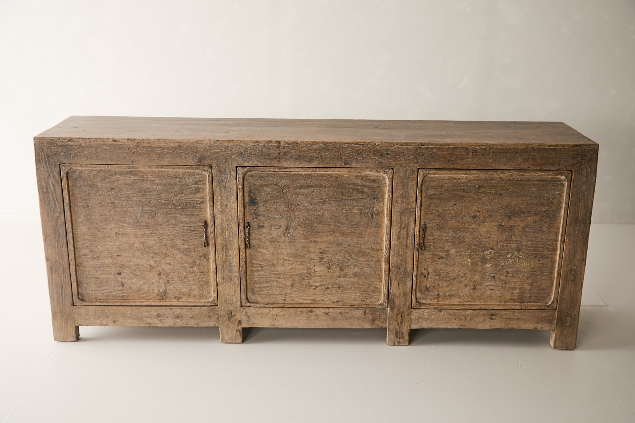 Vintage 3-Door Pine Sideboard AH.114 - Circa 1925