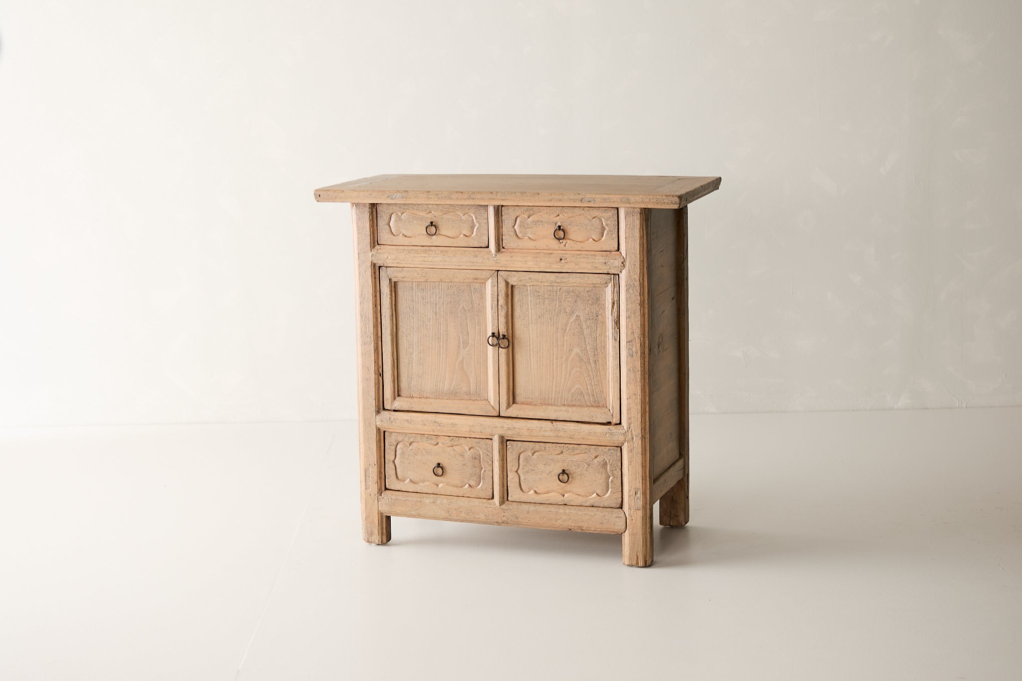 Vintage Elm Sideboard AH.116 - Circa 1925