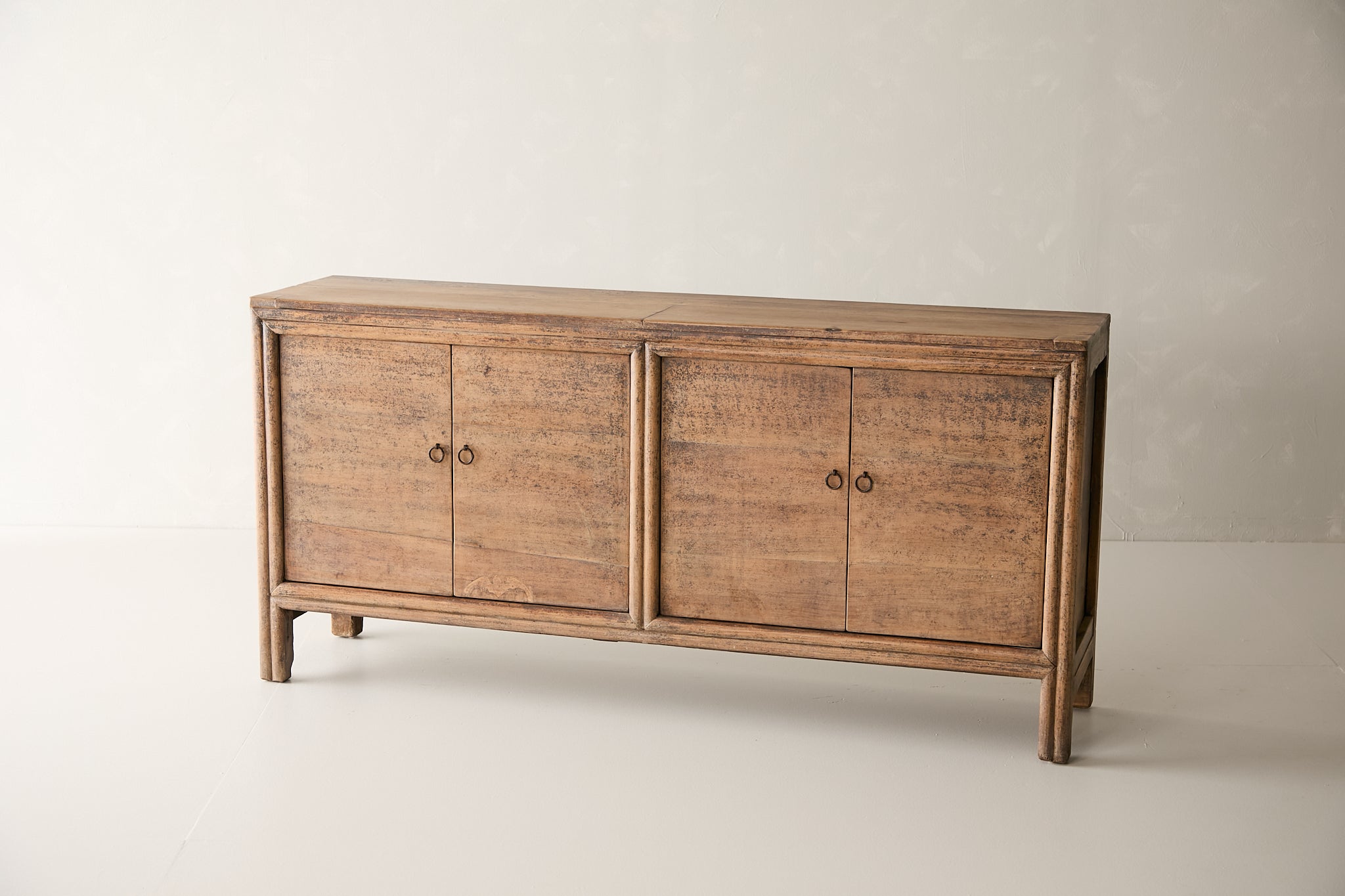 Vintage 4-Door Walnut Sideboard AH.128 - Circa 1875
