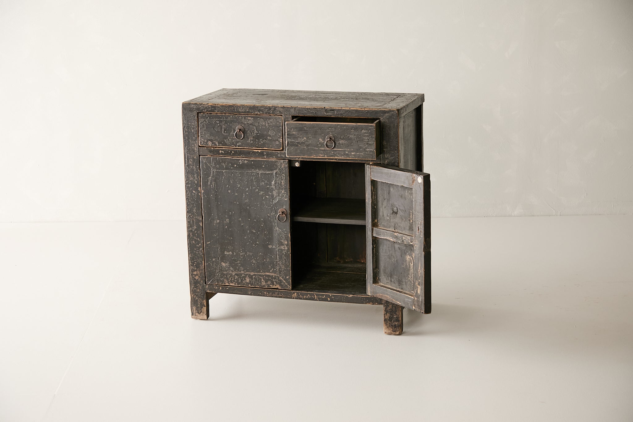 Vintage Black Elm Sideboard AH.129 - Circa 1925