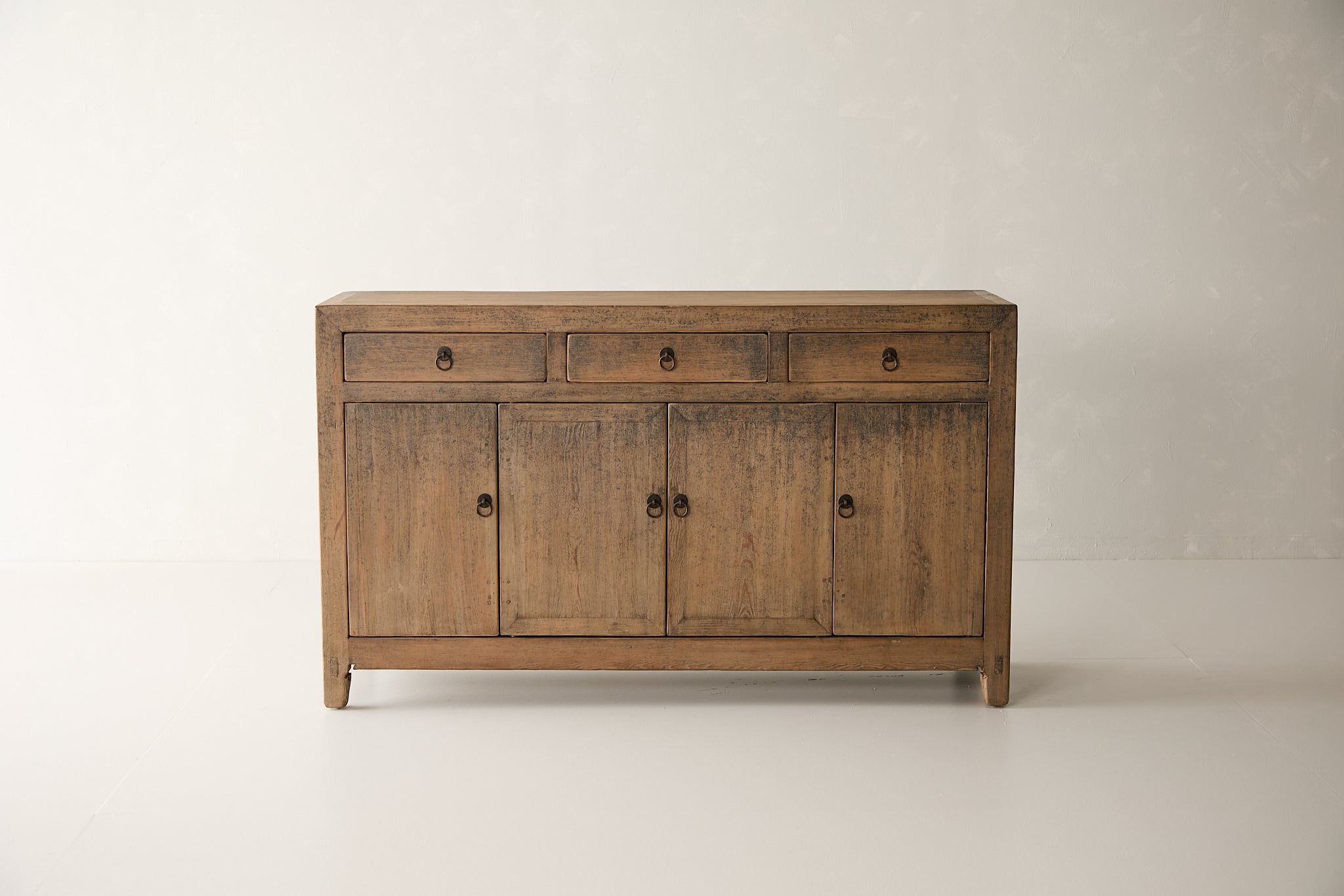 Vintage 4-Door Pine Sideboard AH.133 - Circa 1945
