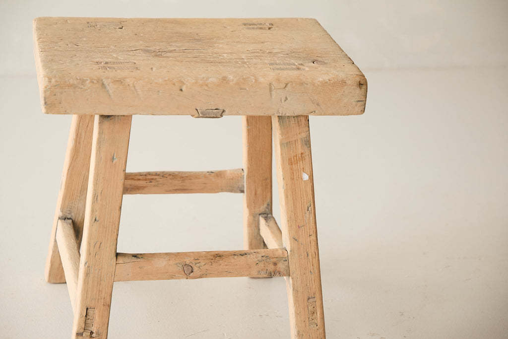 Vintage Elm Stool AH.143 - Circa 1945