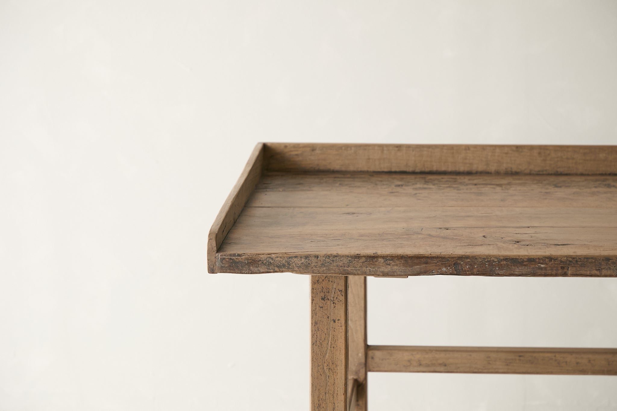 Rio 54 Desk - Natural