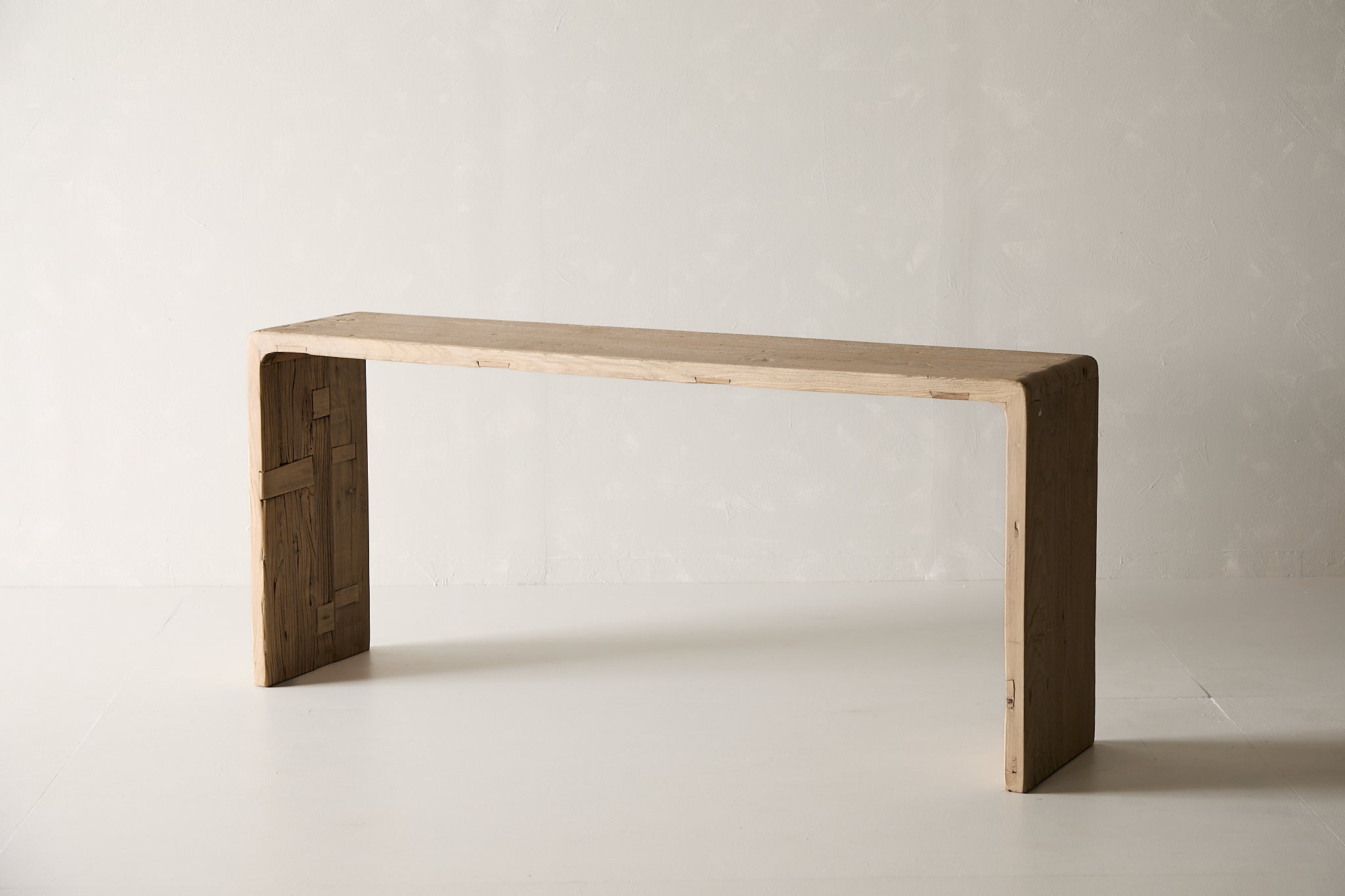 Skoga 72 Console - Natural