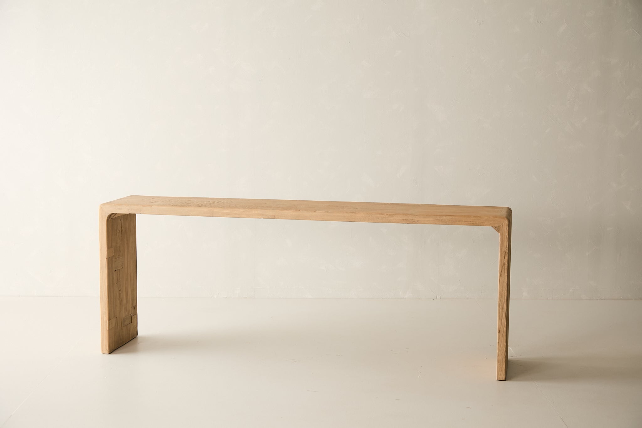 Skoga 84 Console - Natural