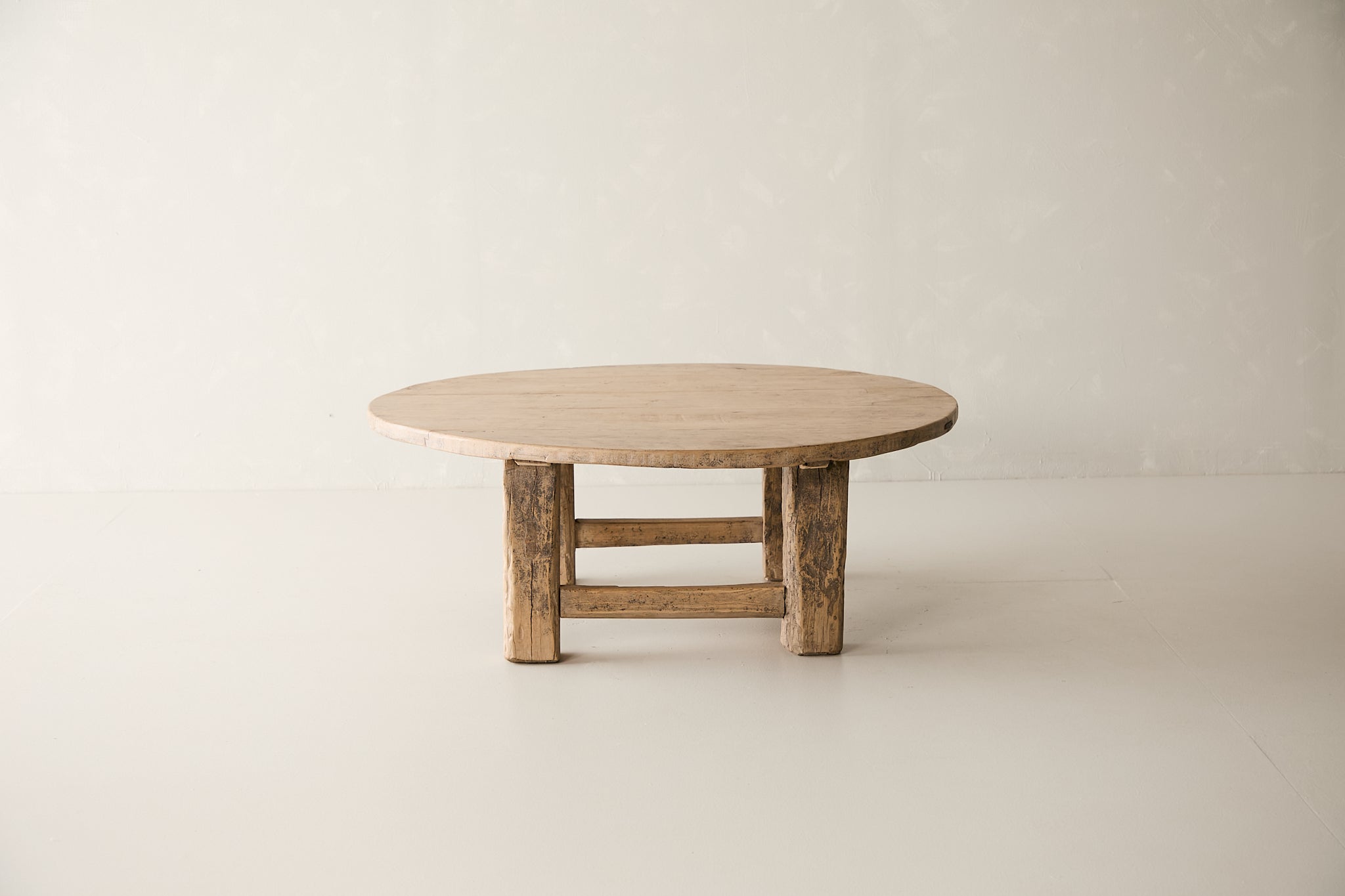 Carpenter 48 Coffee Table AH.004