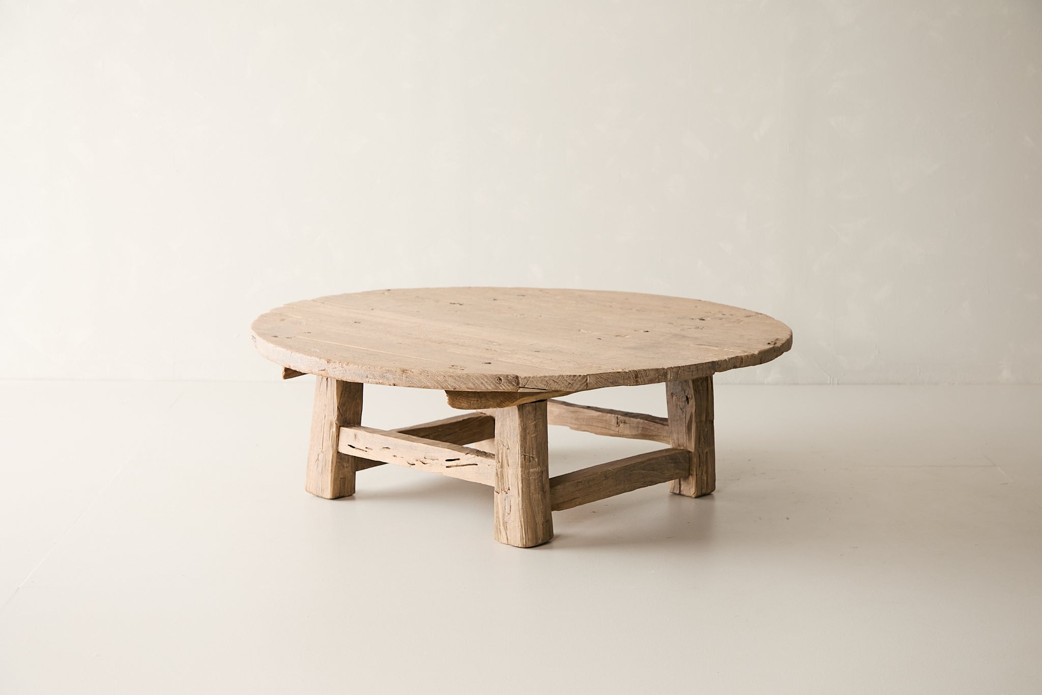 Carpenter 48 Coffee Table AH.006