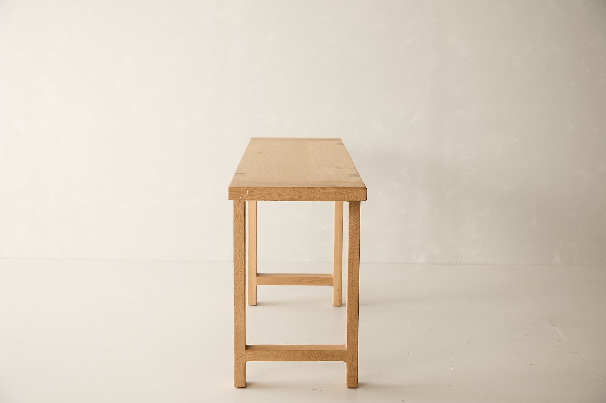 Beaumont 66 Console - Natural