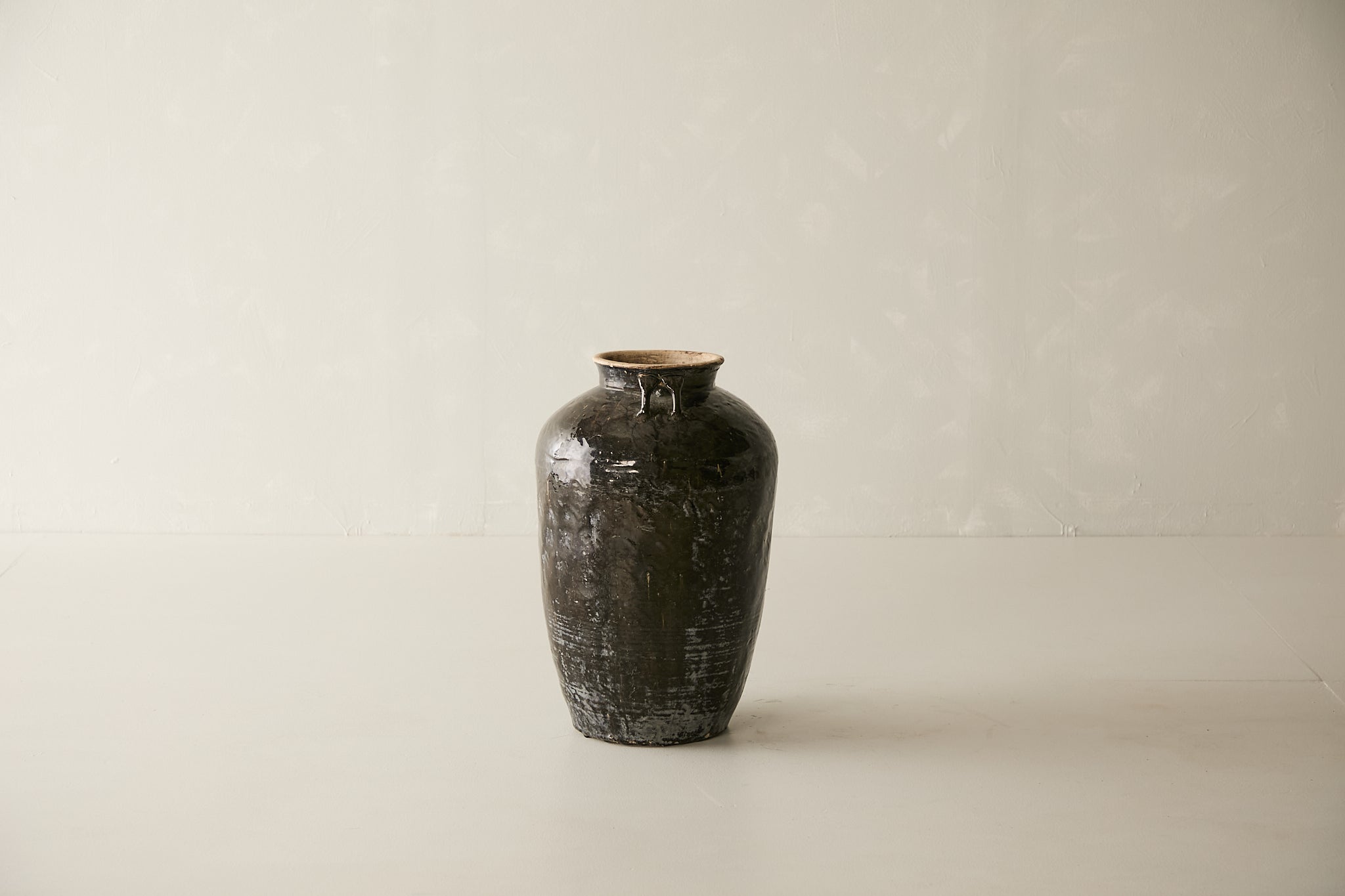 Vintage Black Porcelain Pot - Circa 1940