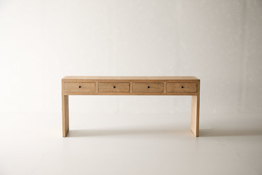 Henley Console