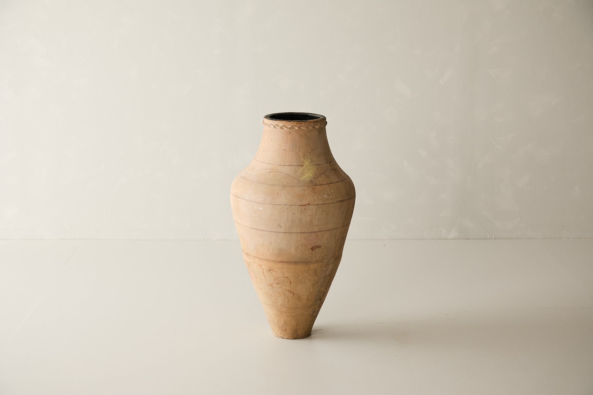 Vintage Turkish Avanos Pot D.024