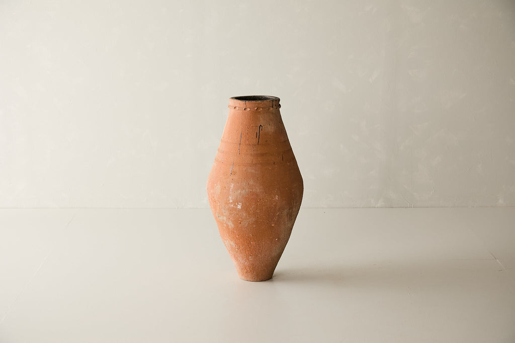 Vintage Turkish Avanos Pot D.026