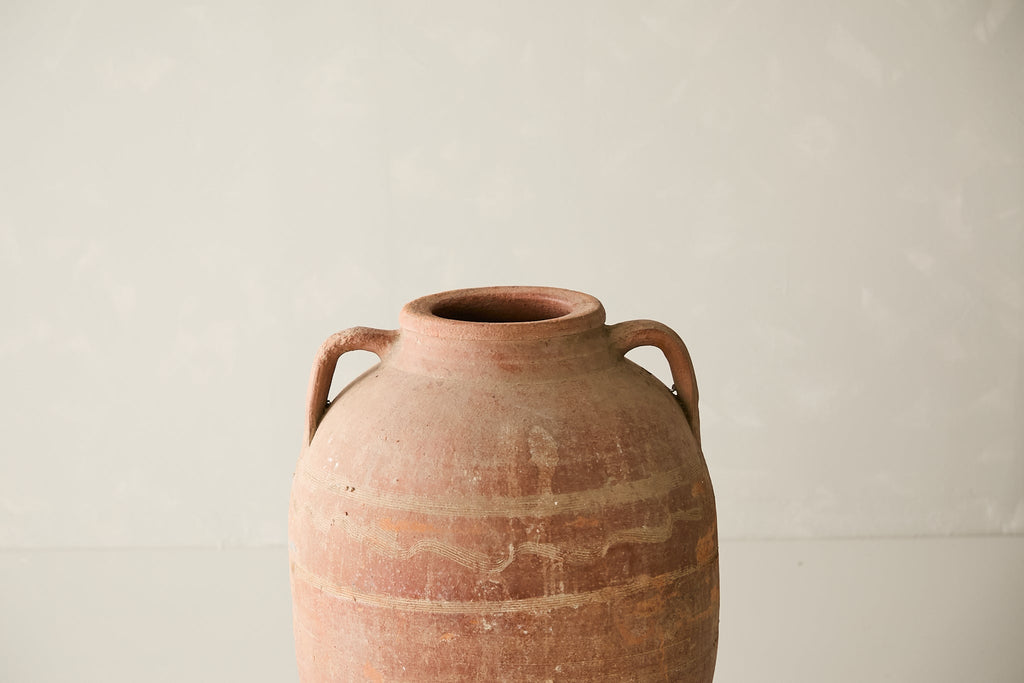 Vintage Turkish Pot D.041