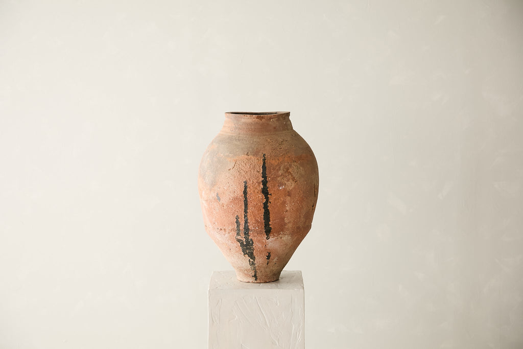 Vintage Turkish Pot D.142