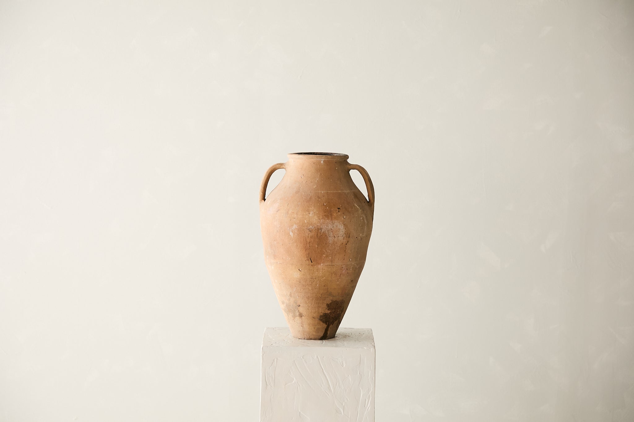 Vintage Turkish Pot D.160