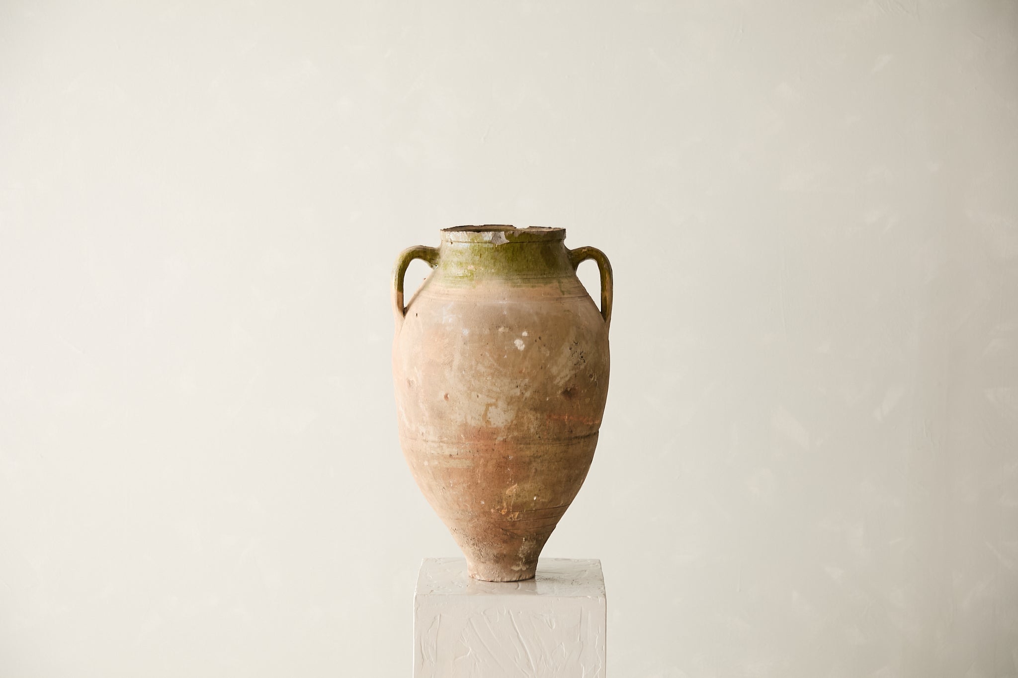 Vintage Turkish Pot D.164