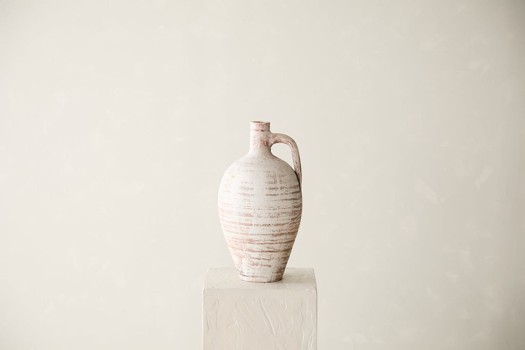 Vintage Turkish Pot D.250