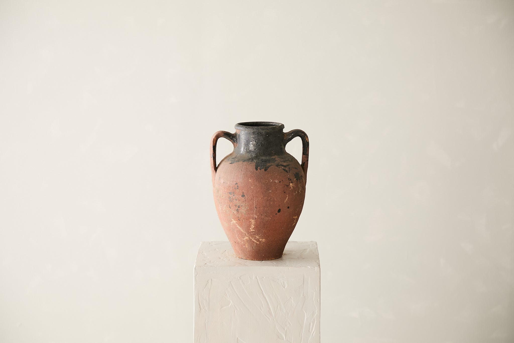 Vintage Turkish Pot D.321