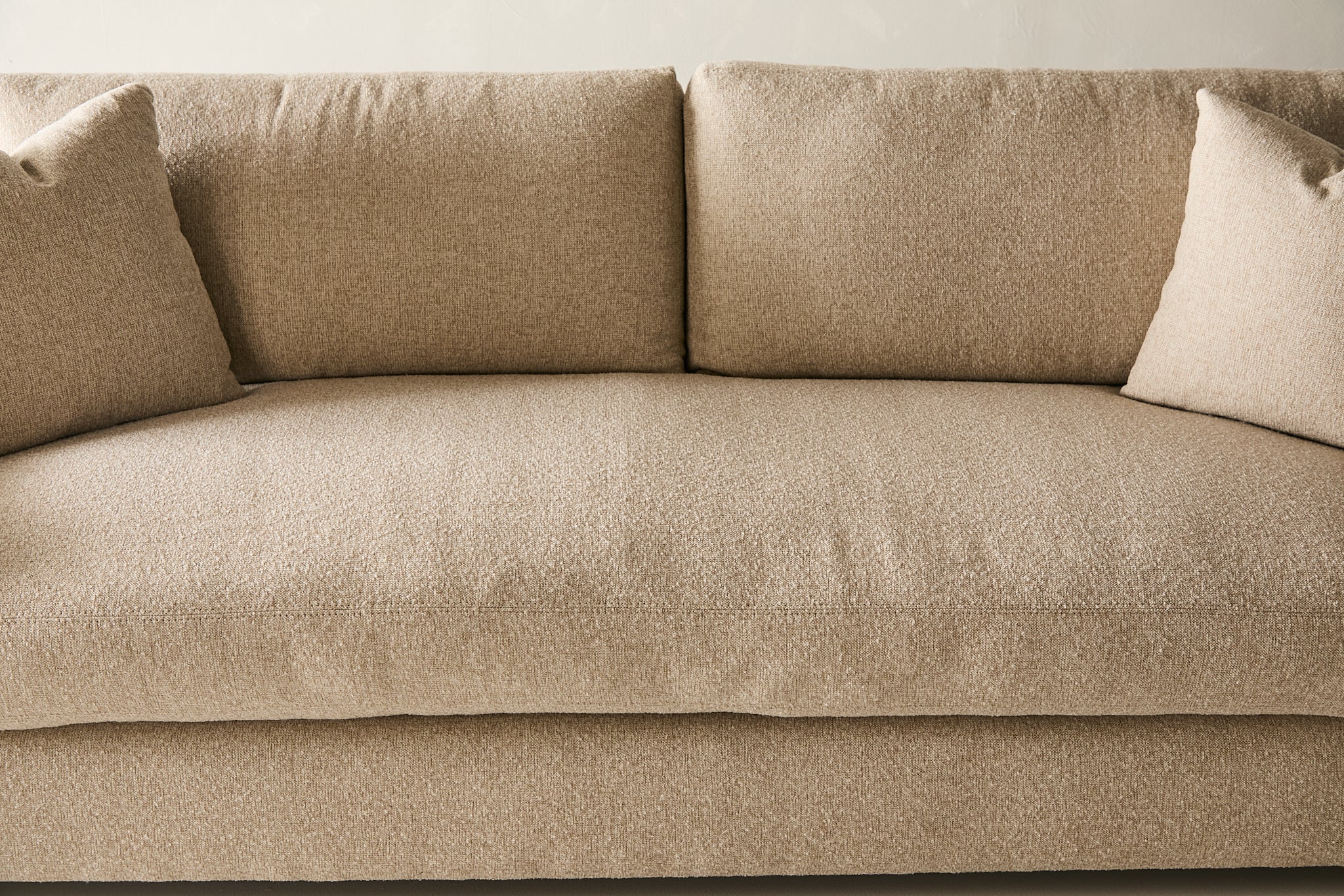Laguna Sofa - Southpaw Fabric in Oatmeal