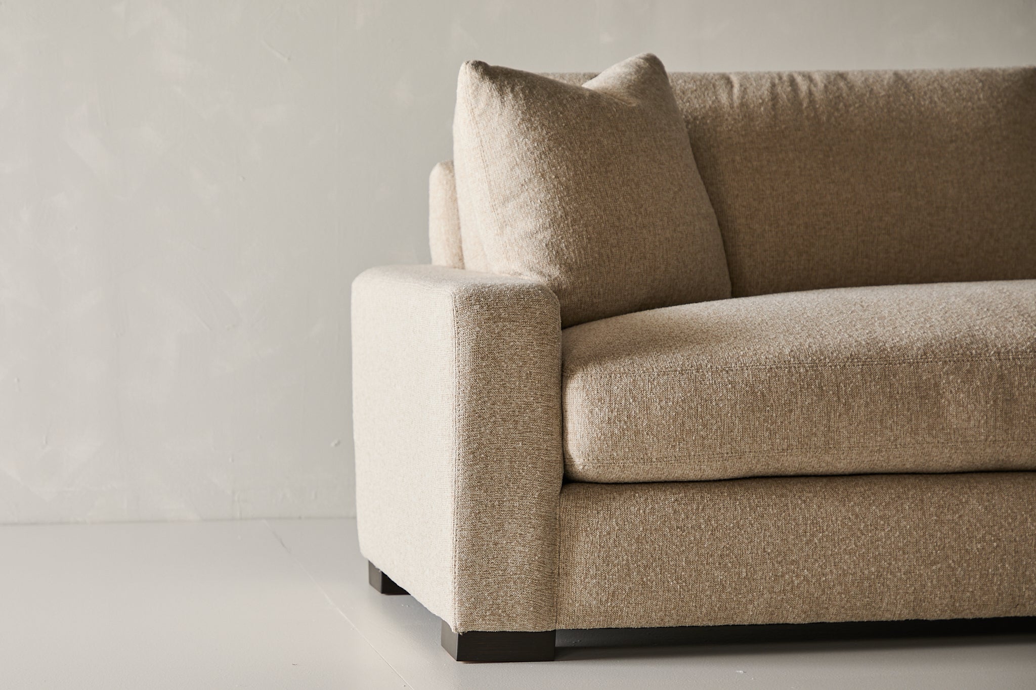 Laguna Sofa - Southpaw Fabric in Oatmeal
