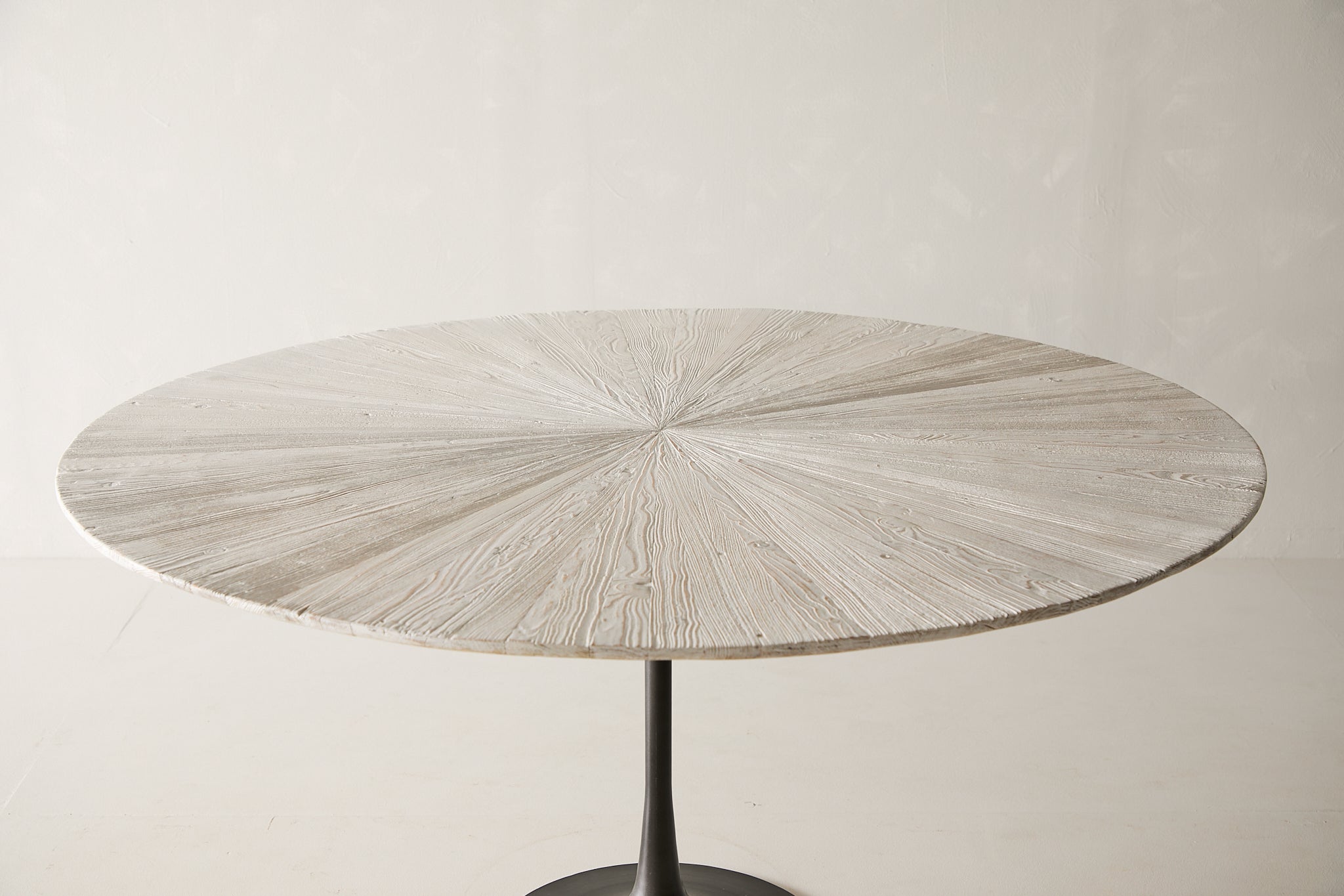 Vancouver Round Dining Table 60