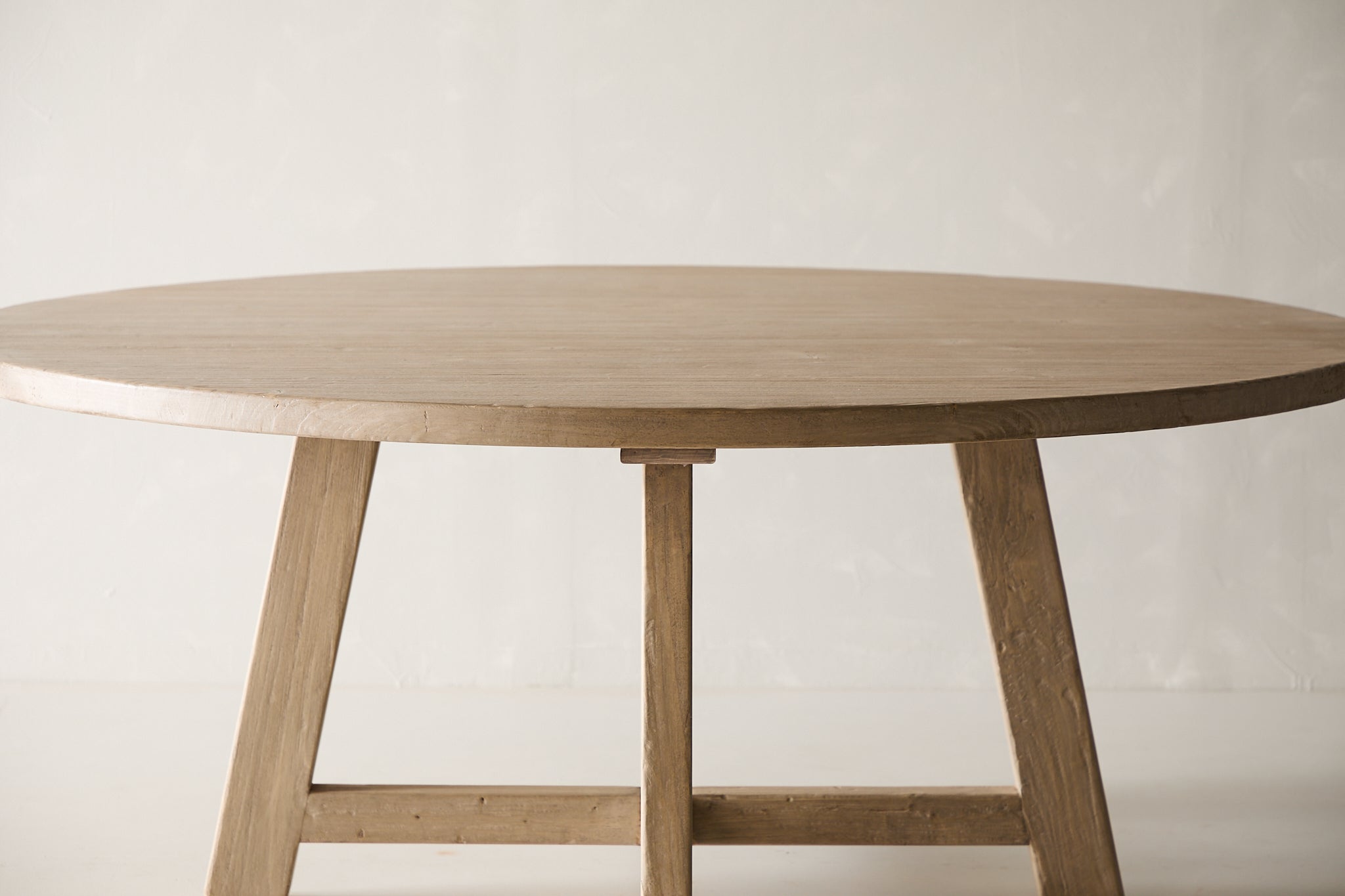 Hendricks Dining Table - 72