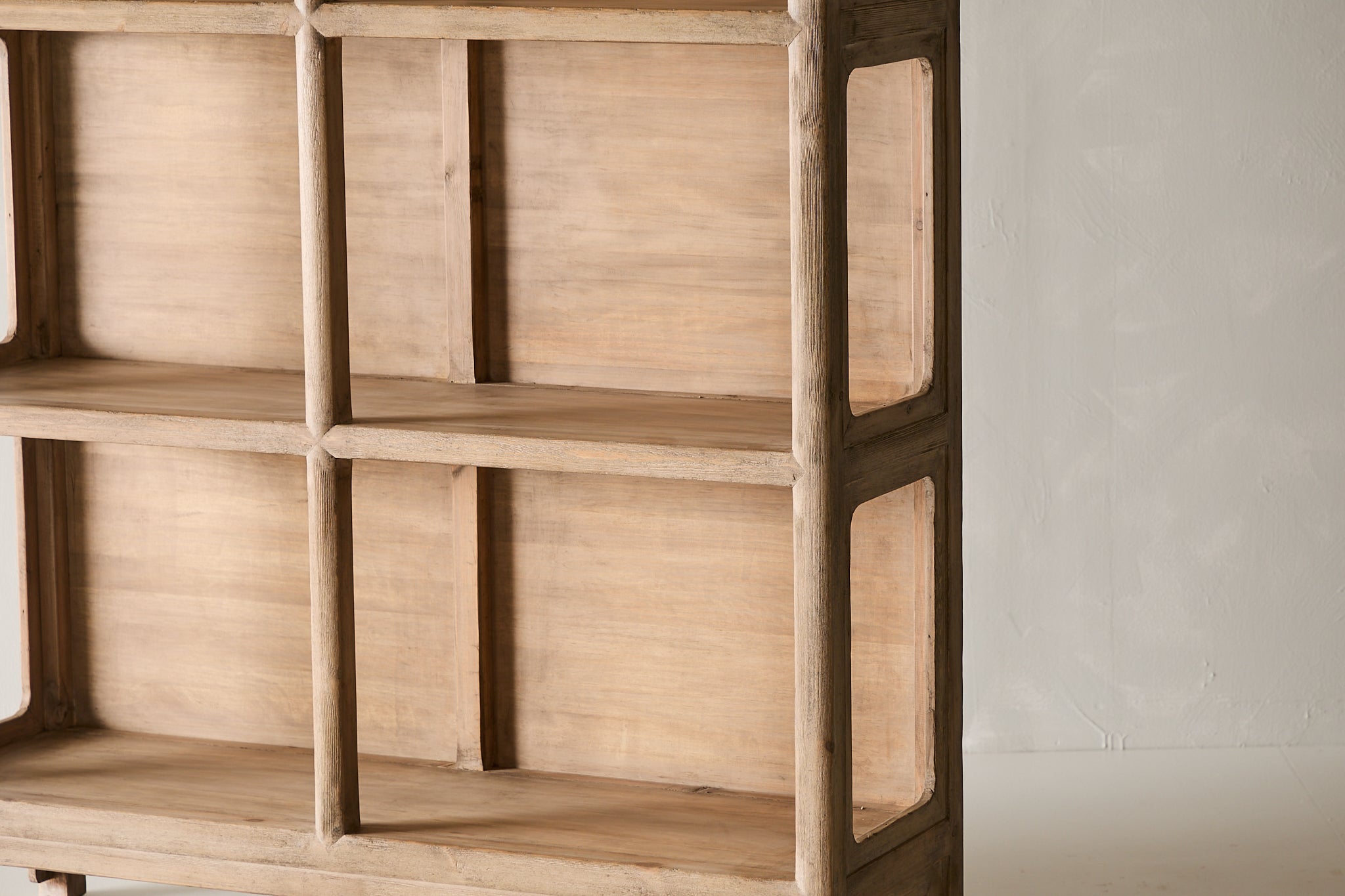 Reclaimed Pine Shelf AE.121