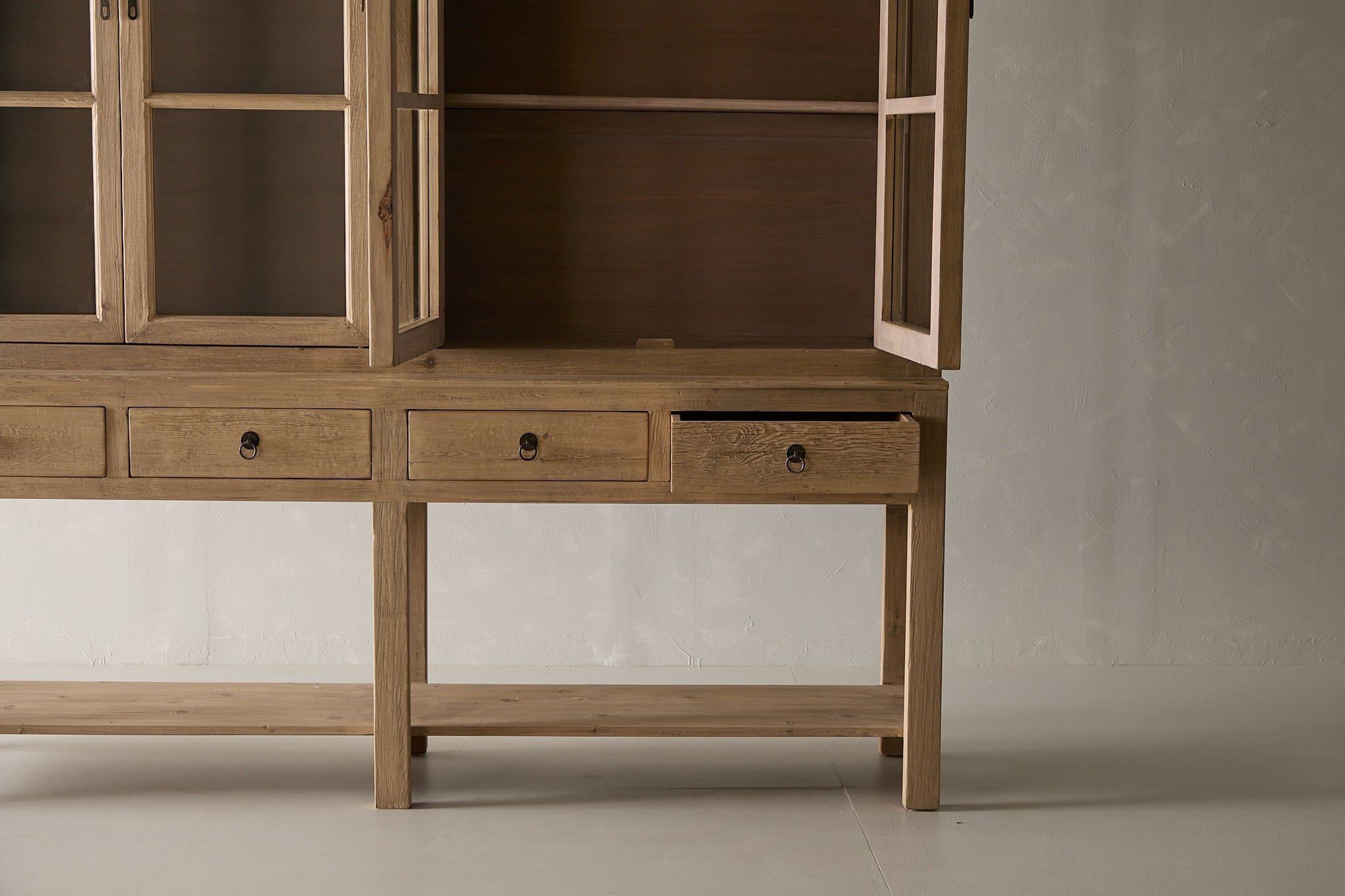 Valentino Cabinet - Natural