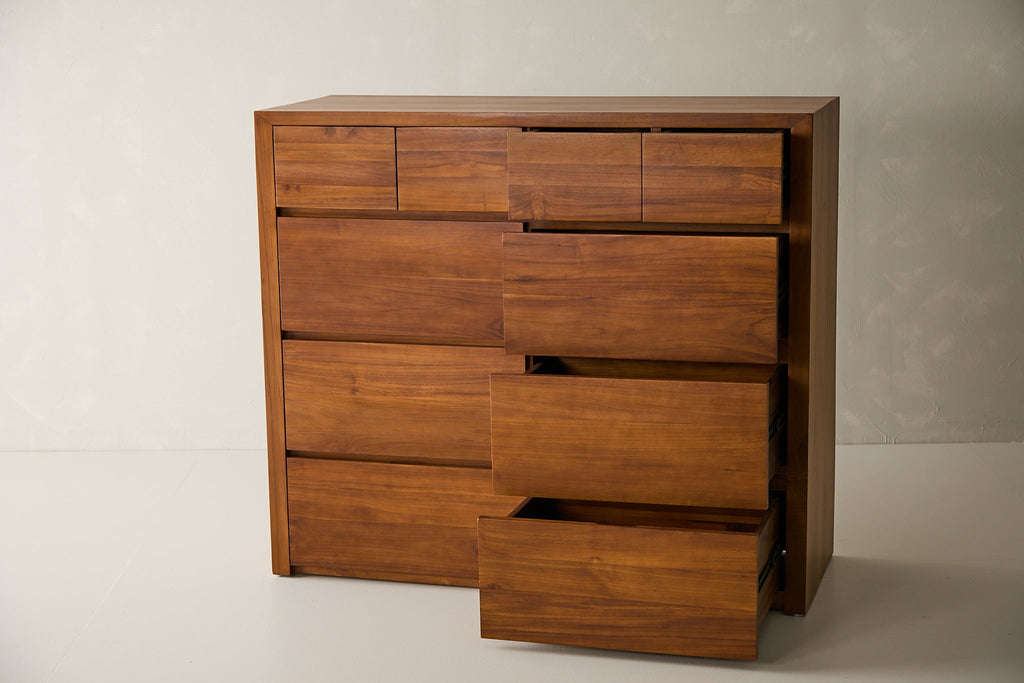 Sable 10-Drawer Dresser
