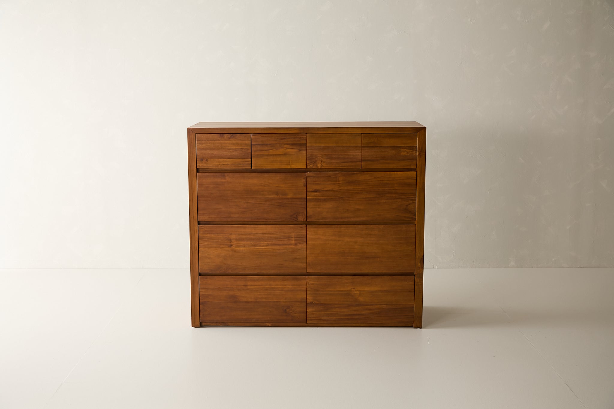 Sable 10-Drawer Dresser