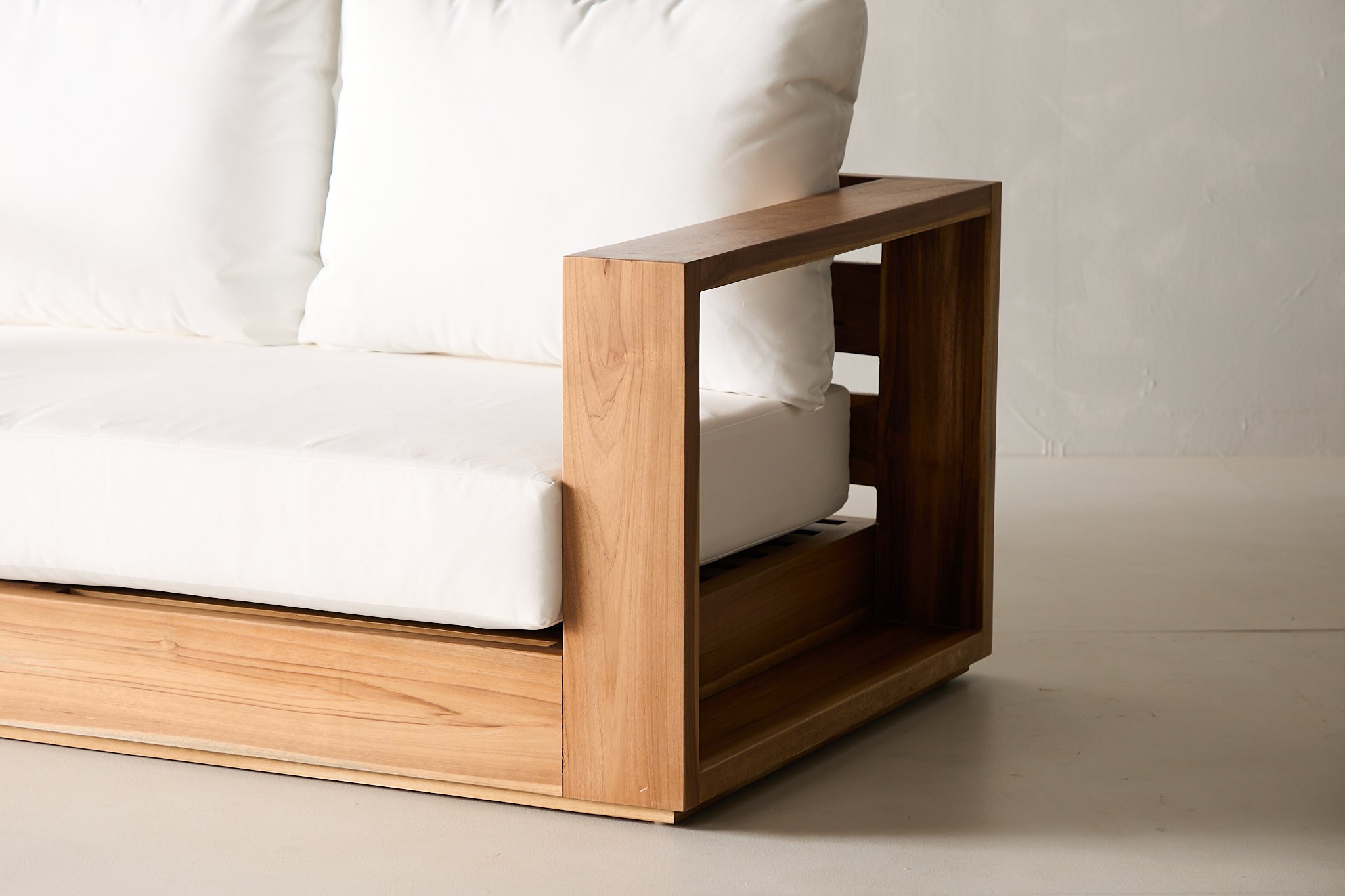 Del Mar Outdoor Loveseat