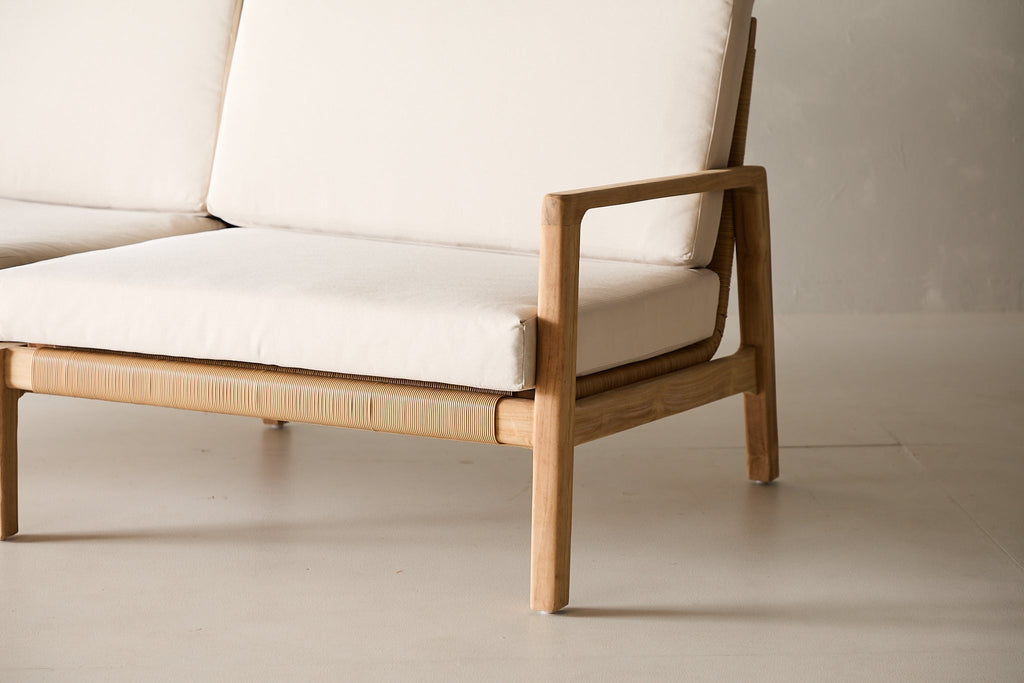 Riviera Outdoor Loveseat