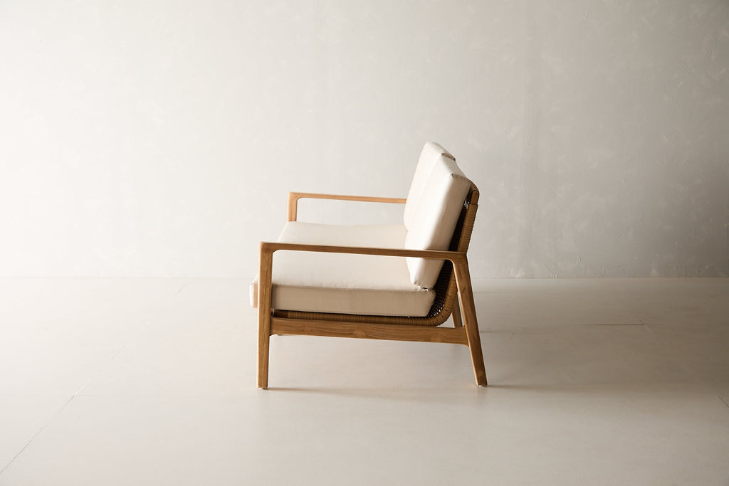 Riviera Outdoor Loveseat