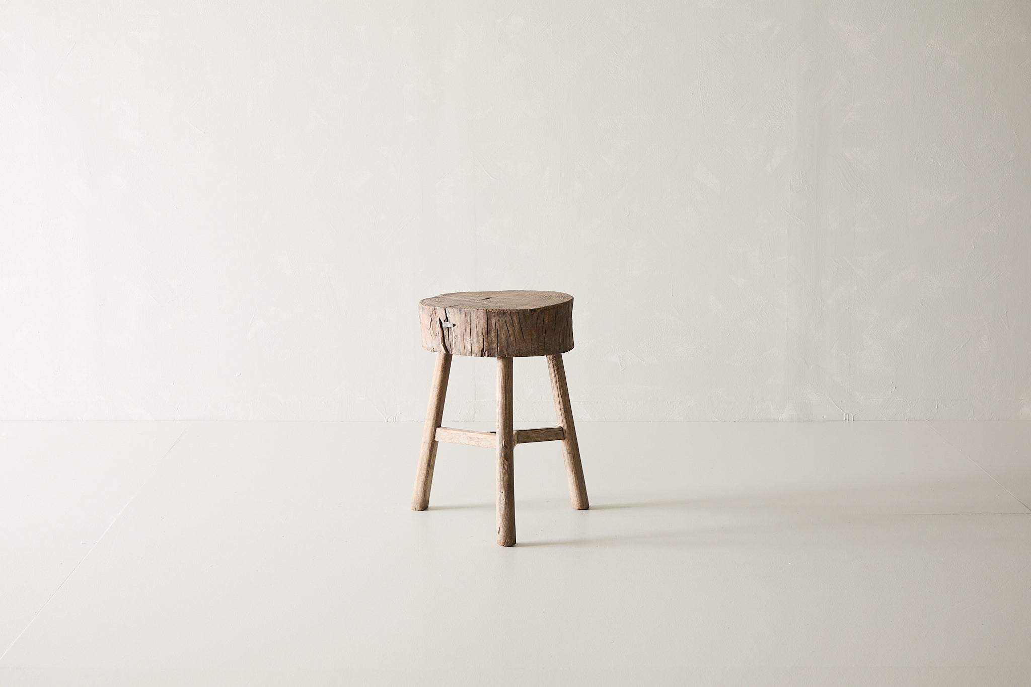 Reclaimed Elm Side Table AE.130