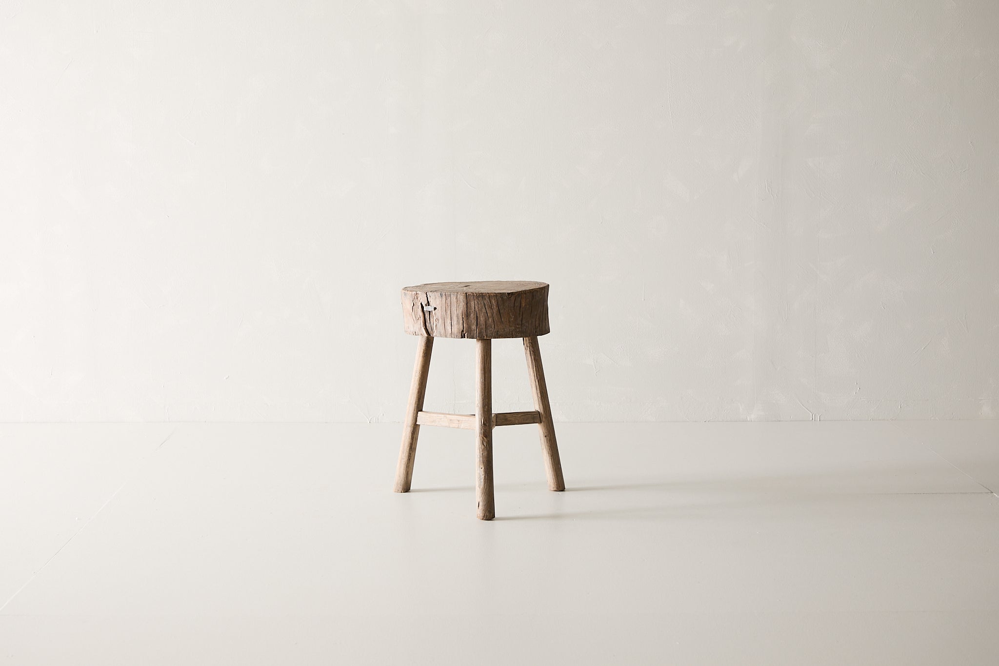 Reclaimed Elm Side Table AE.130