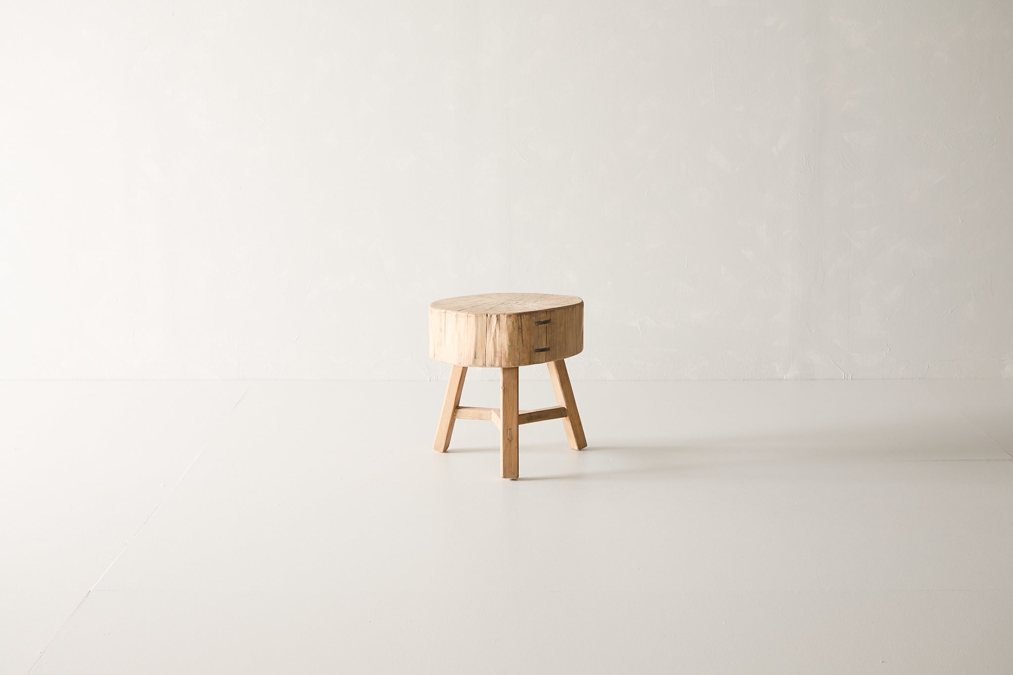 Reclaimed Poplar Side Table AE.124