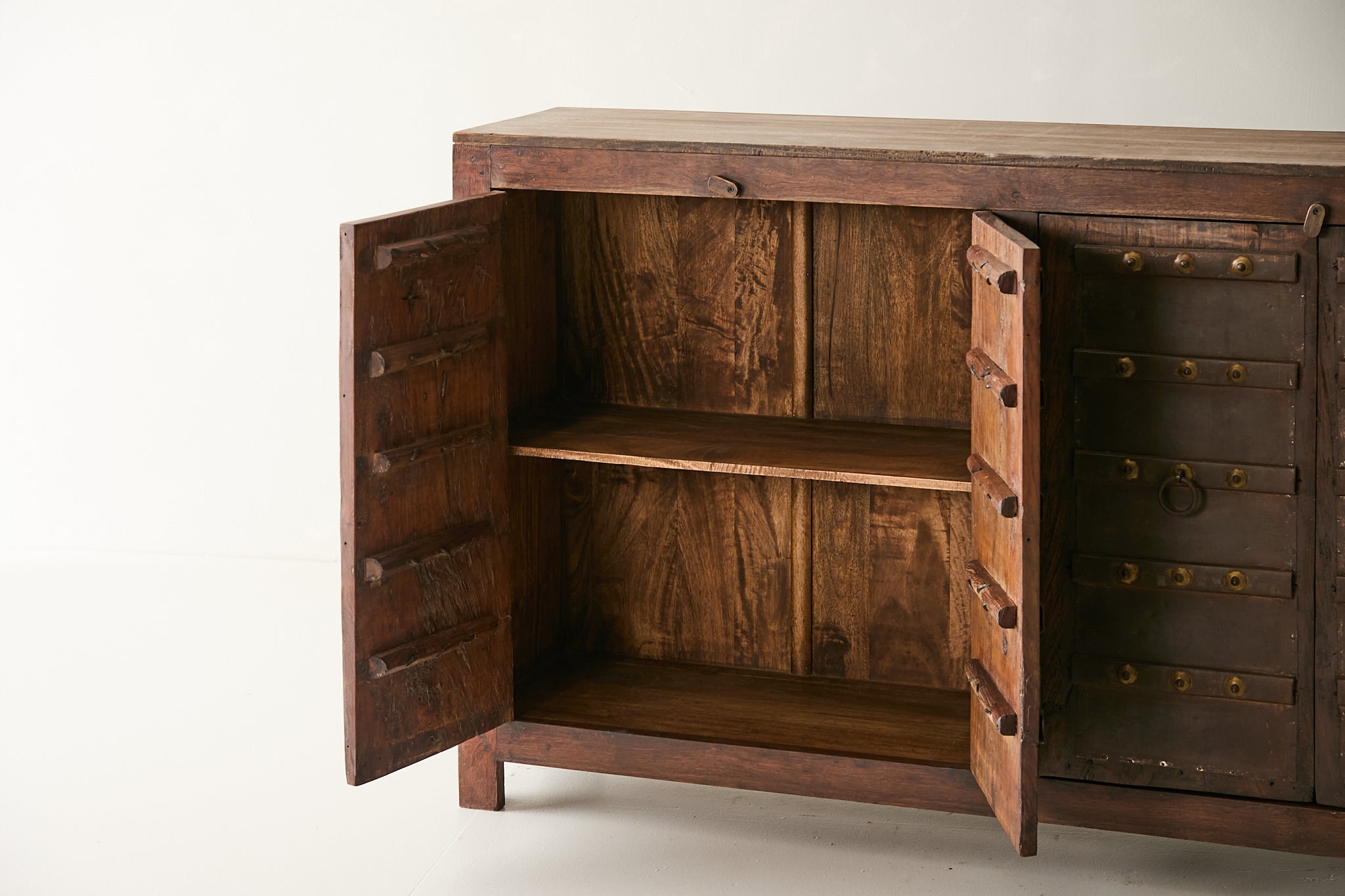 Old Door Sideboard T.062