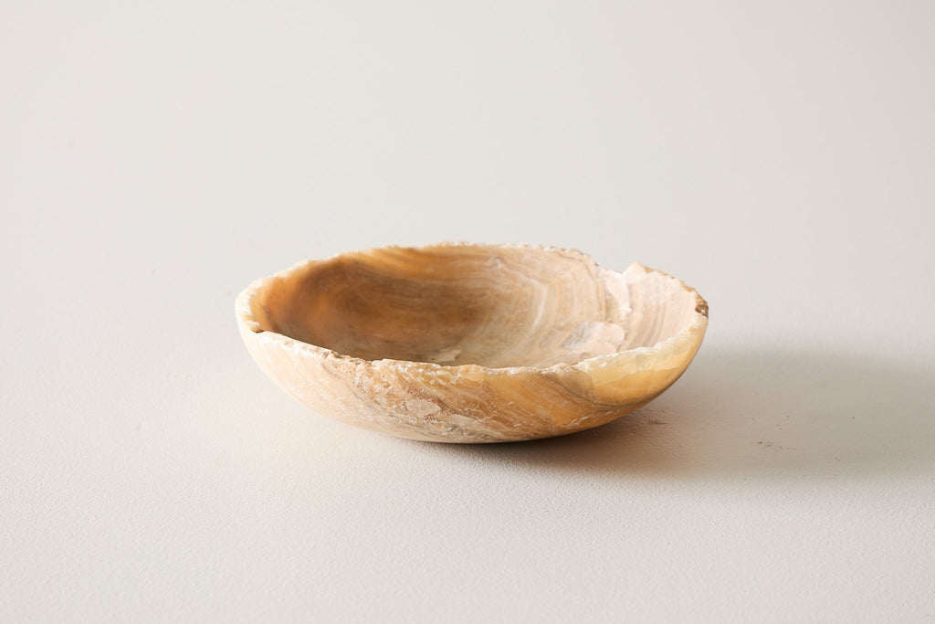 Round Onyx Bowl - Natural Edge