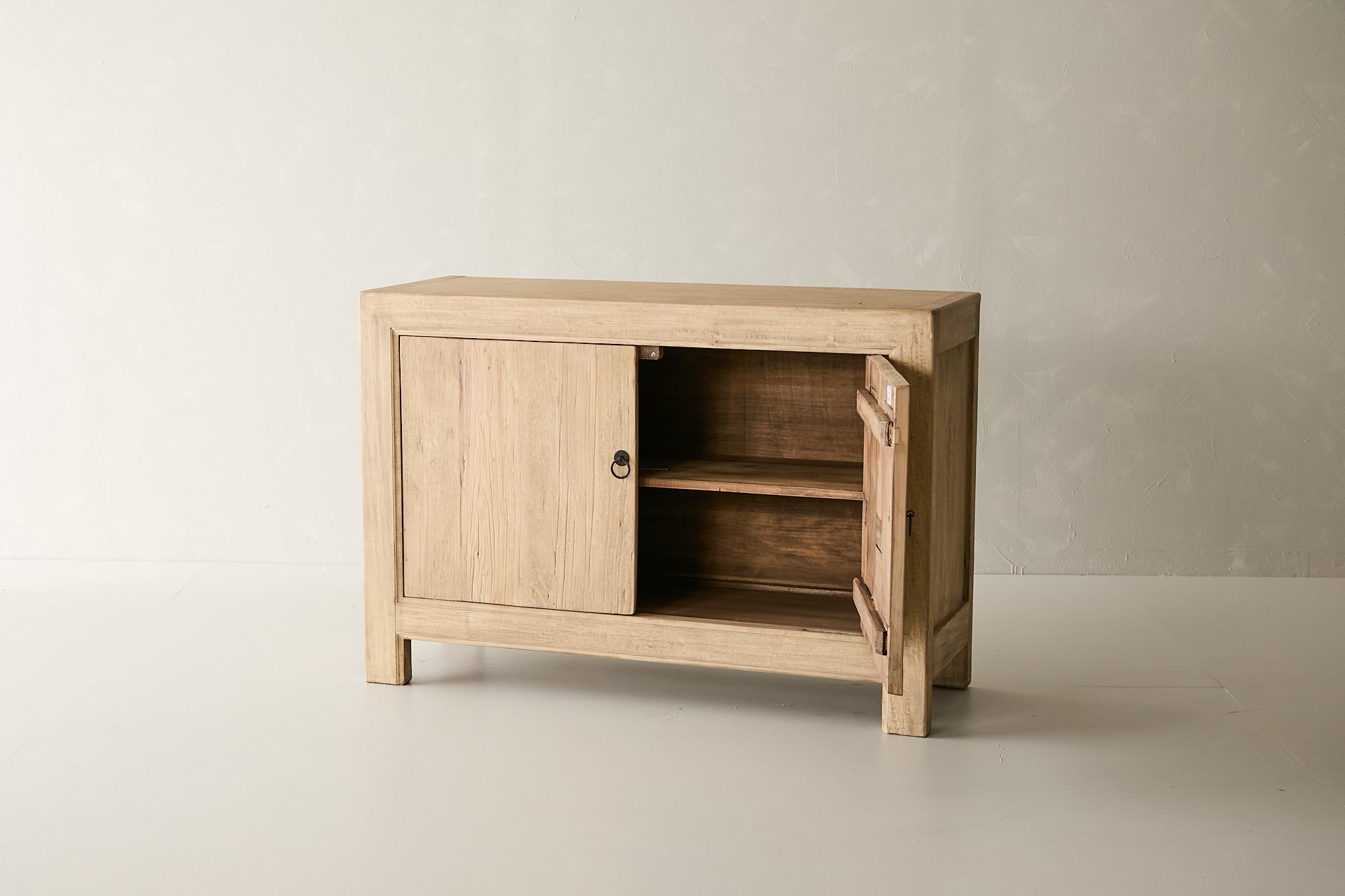 Pinot Sideboard - 2 Door